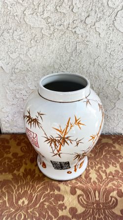 9,5 inches Vase