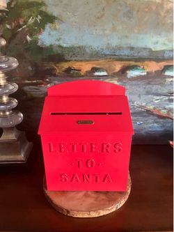 Christmas mailbox, hearts, and hands