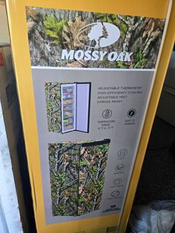 Mossy Oak 7 Cu. Ft. Upright Freezer