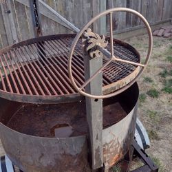 BBQ PIT Personal Or Business/ Parrilla  Personal O Negosio