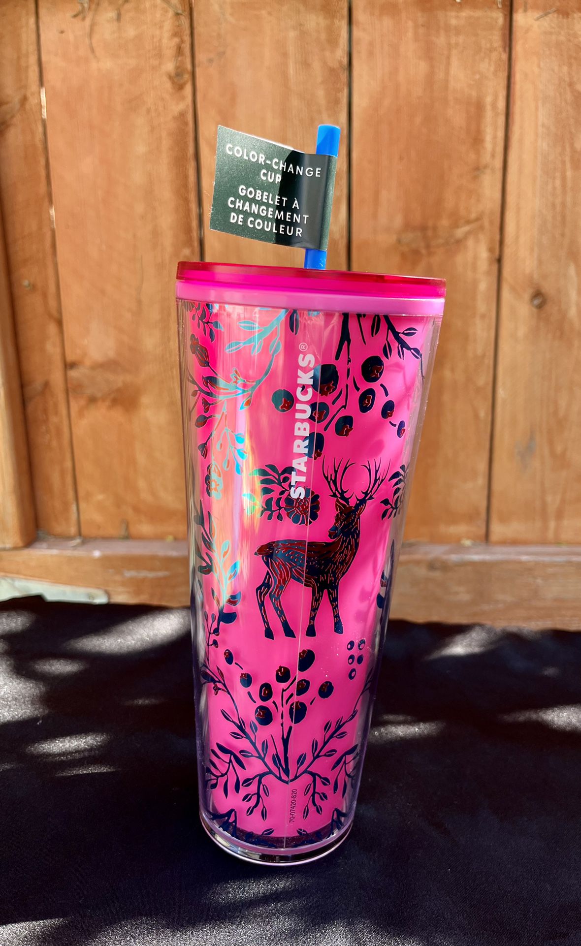 Starbucks Winter 2022 Holiday ‘Woodland Lace Color Change Pink Red Venti Tumbler
