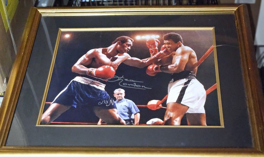 Autographed Ken Norton VS Muhammad Ali Picture!