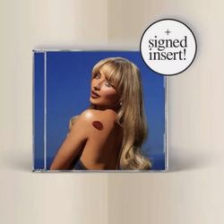 SIGNED Sabrina Carpenter Short n Sweet CD