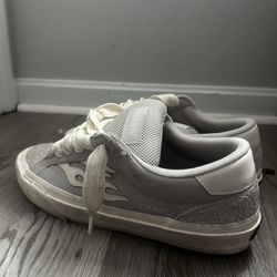 Stray Logan Puff Size 11