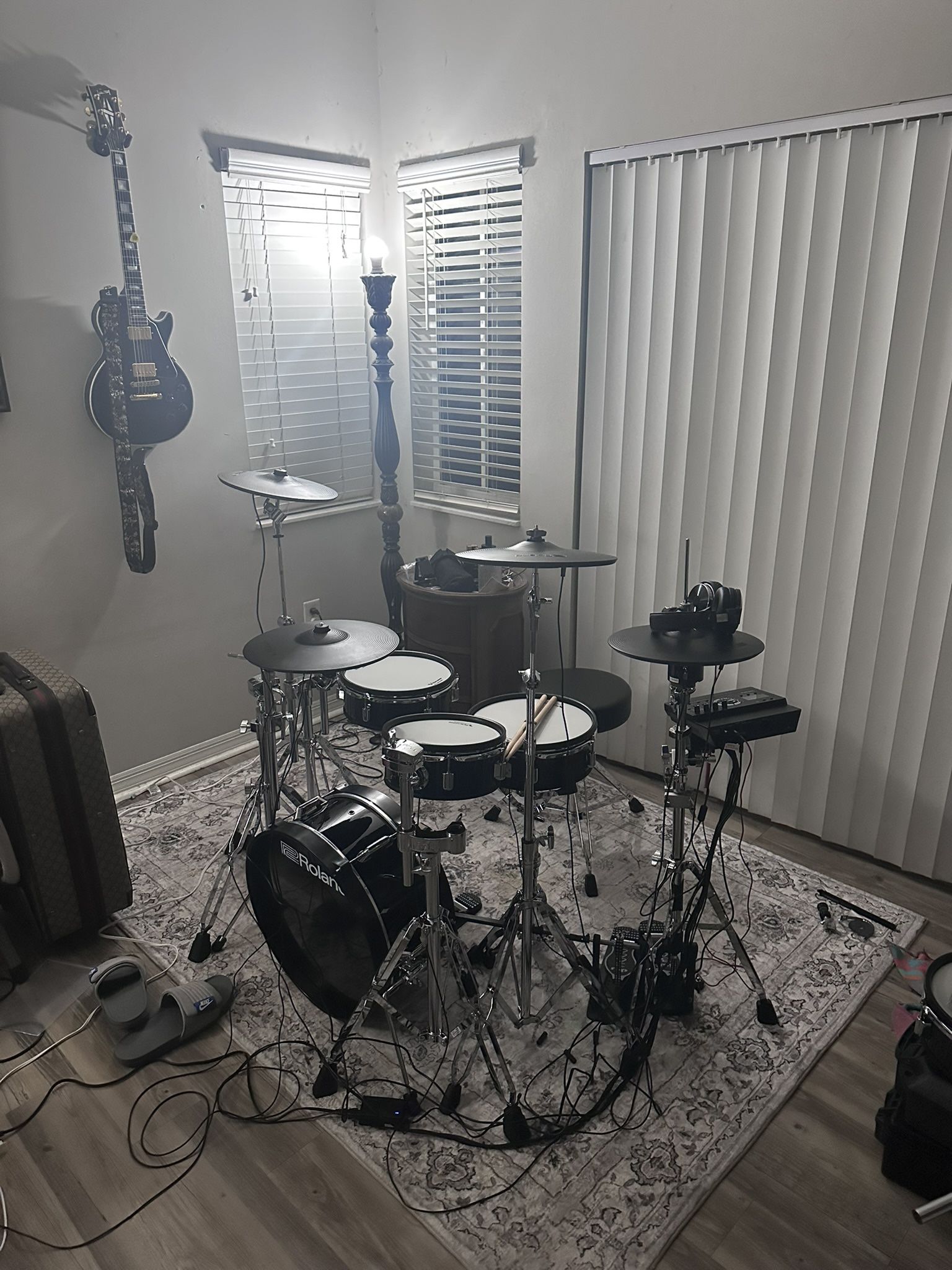 Roland VAD307 Drum Kit - *Fully loaded*