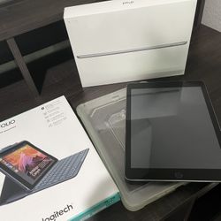 iPad 