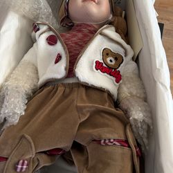 Keepsake golden airloom doll