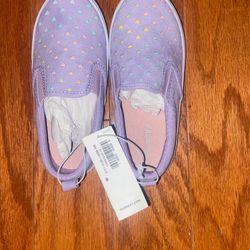 Toddler Girl Shoes And Pair Of Tights