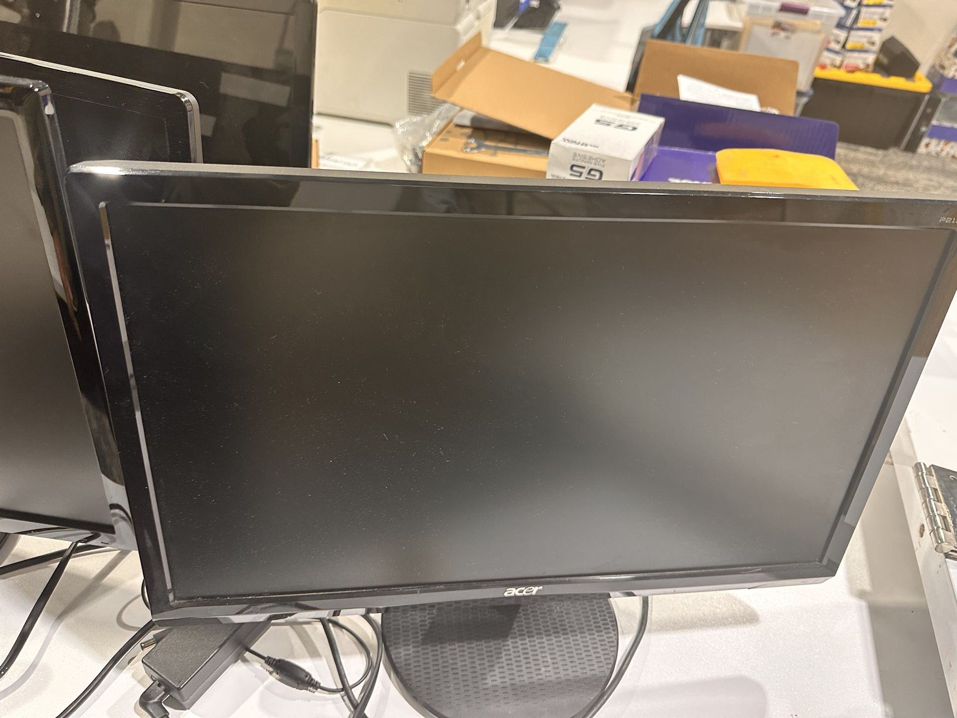 Monitors For Sale X 4, 23 Inch Screens