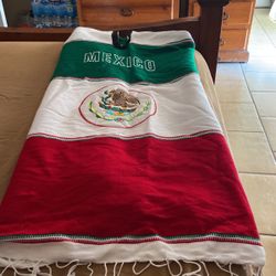 Gabán De Mexico 🇲🇽 New 