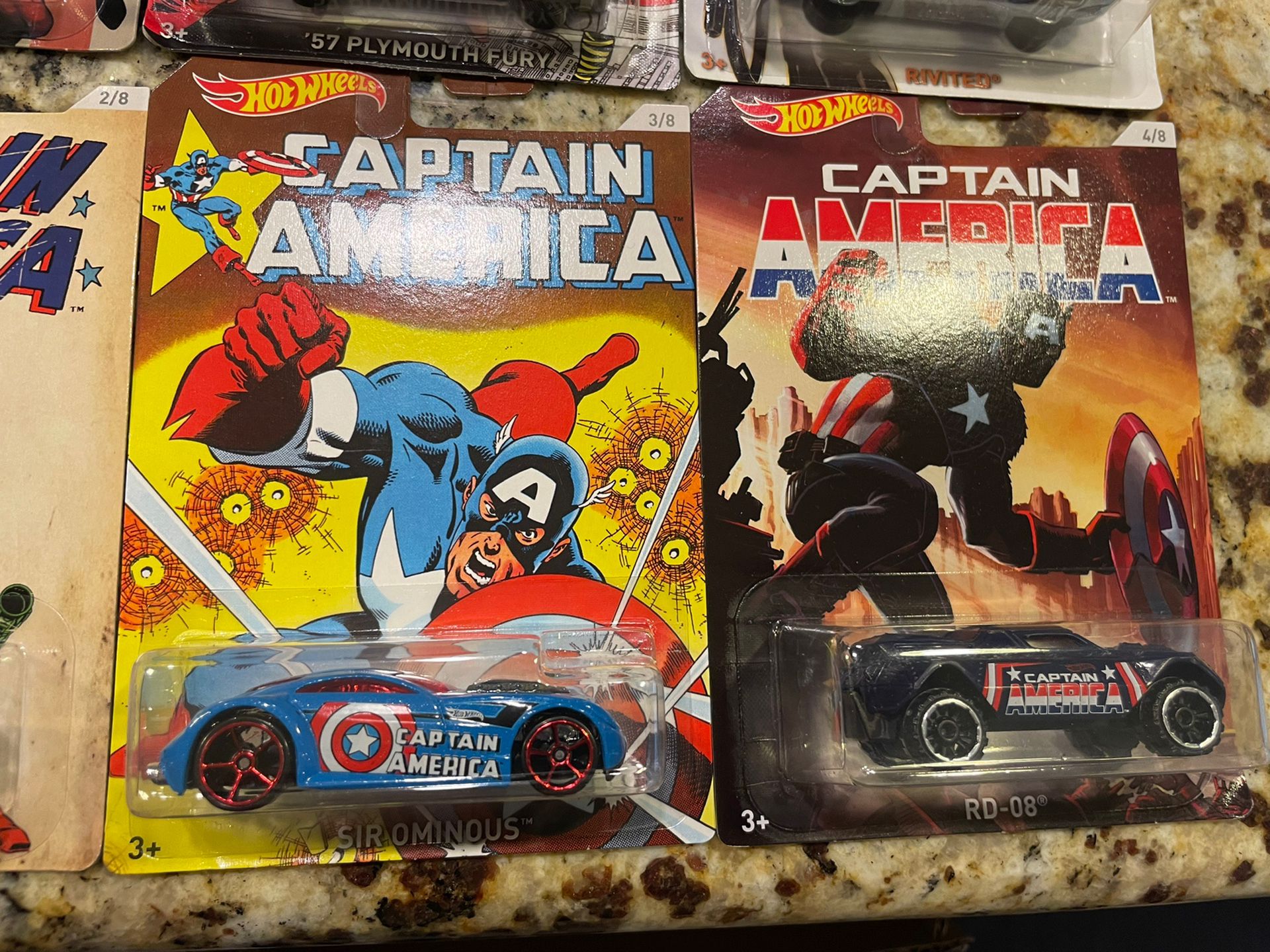 2015 Hot Wheels Captain America Complete Set of 8 With 3 0f The 7 2017 Wal-Mart Exclusive Avengers Set
