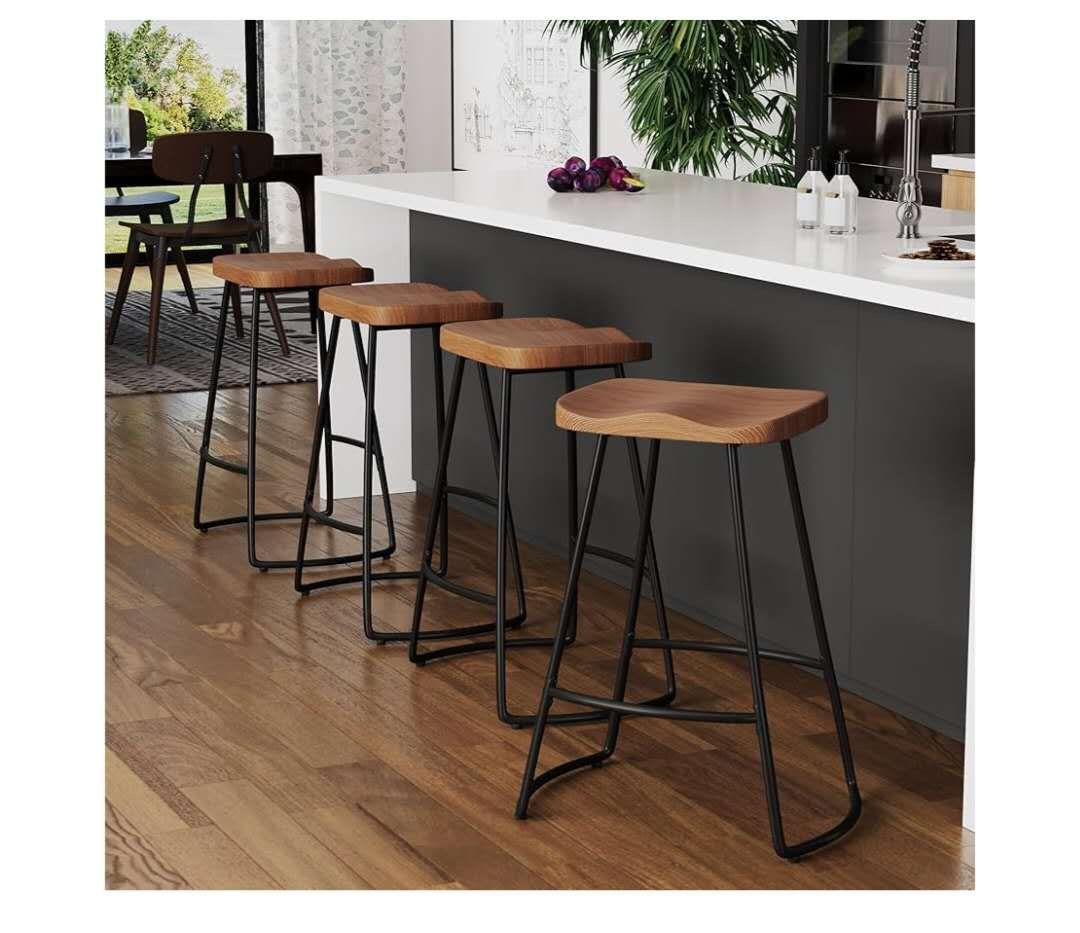 Bar stool