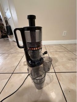 AMZCHEF Cold Press Juicer | Great Condition