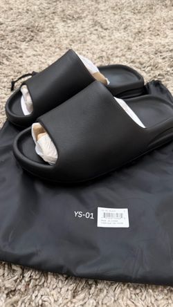 YZY YS-01 Size 9 Black