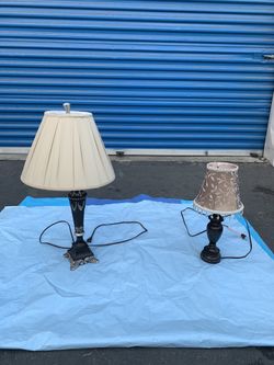 Set Of 2 Lamps