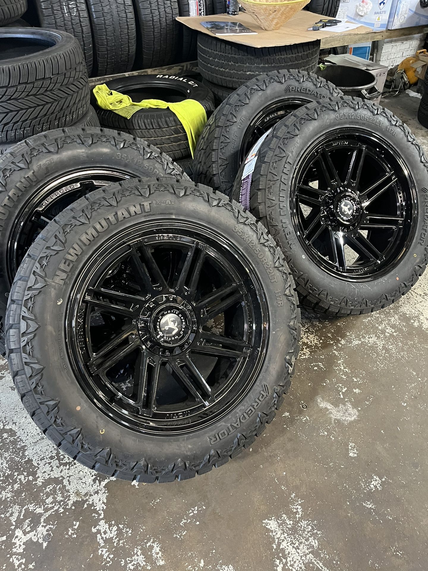 Rines 22 De 6 Birlos Para Chevy GMC Ford Dodge