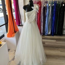 New Wedding Dress Size 10