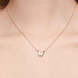 LAST ONE Gorgeous NEW Dainty Butterfly Charm Women’s Fashion Jewelry Necklace