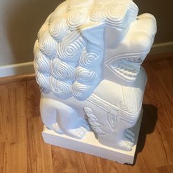 vase for plants large and medium sizes and statues 