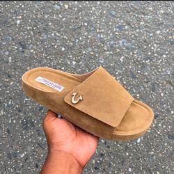  True Religion Slippers