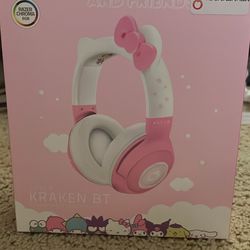 Razer Hello Kitty Bluetooth Headphones