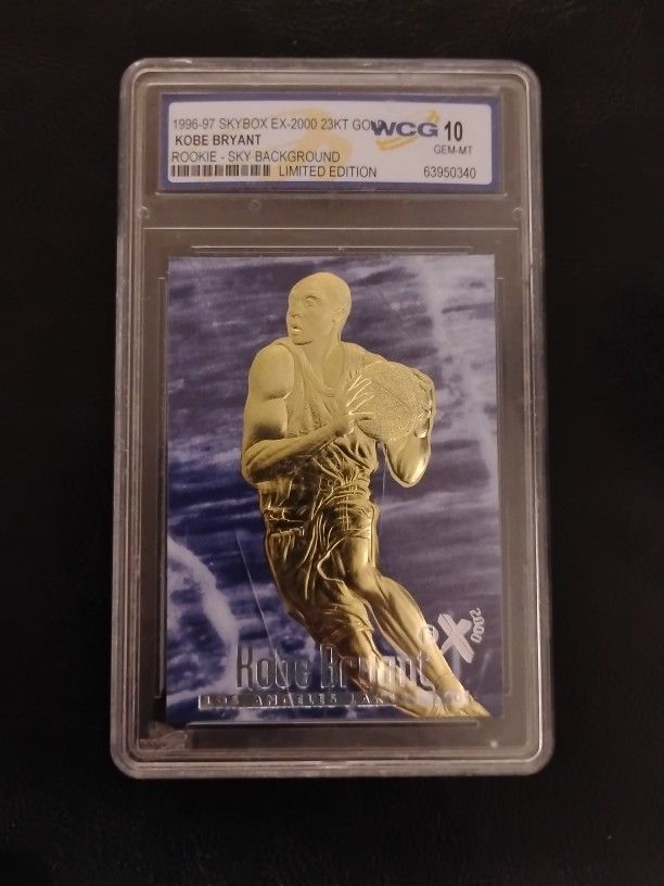 Kobe Bryant Gold Card