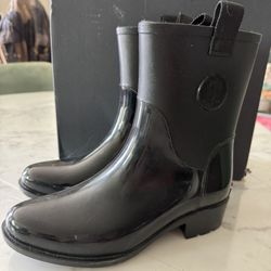 Tommy Hilfiger Rain Boots Size 7