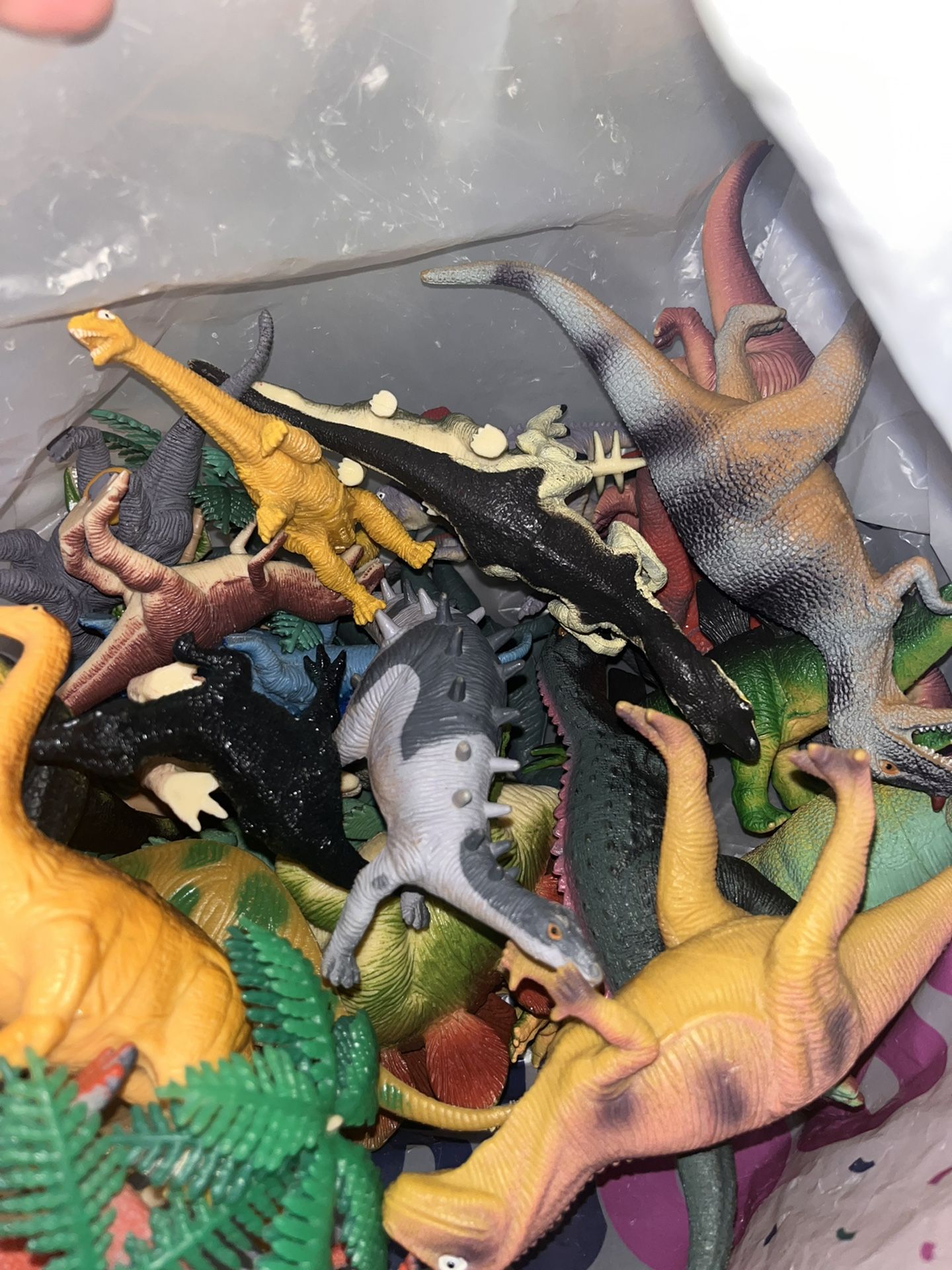 Dinosaur bday decor