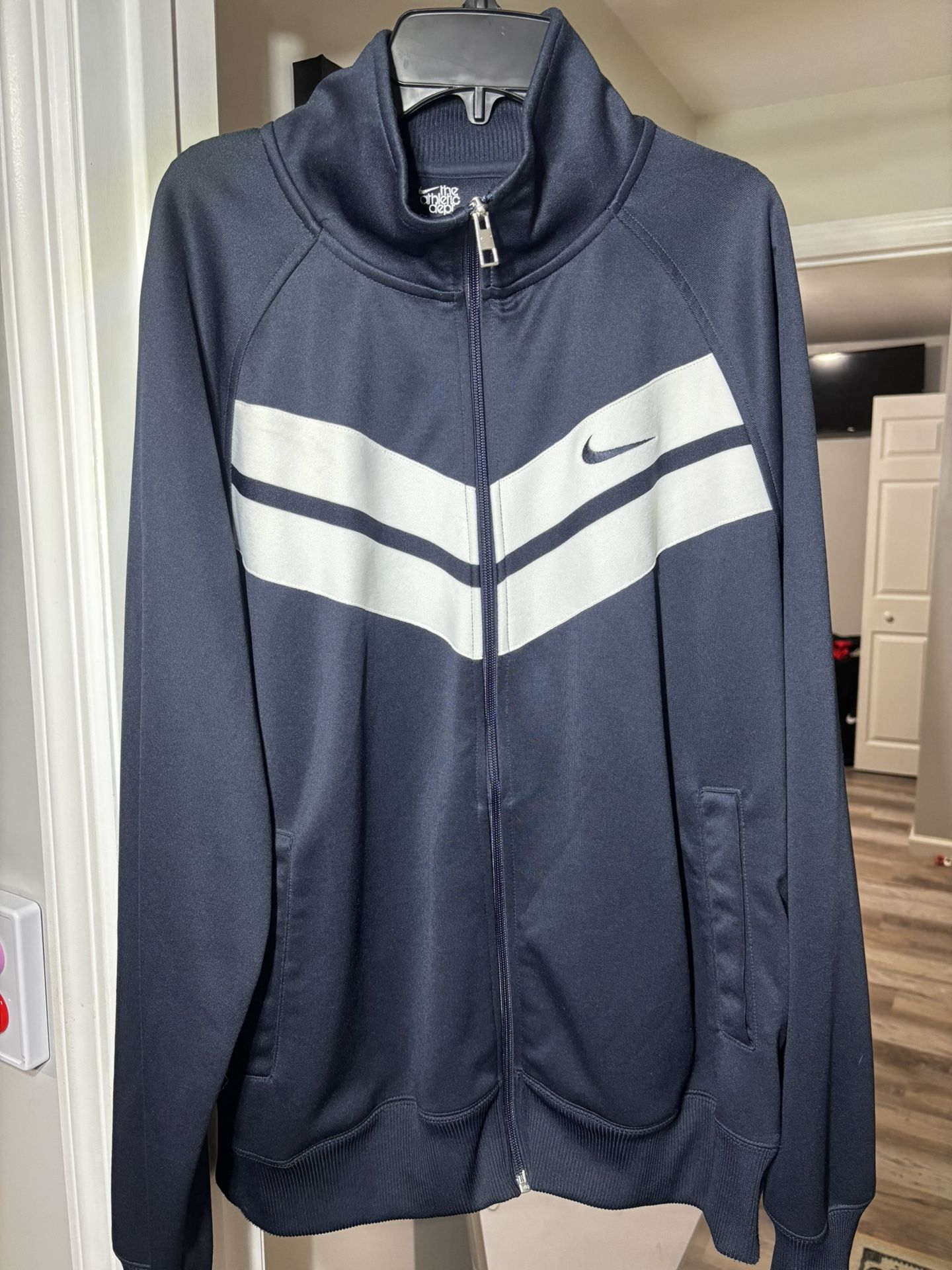 Nike Men’s Athletic Dept Track Running Jacket Navy Blue Size L Lightweight