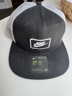 NWT Nike Hat - Youth Unisex One Size