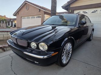 2004 Jaguar XJR