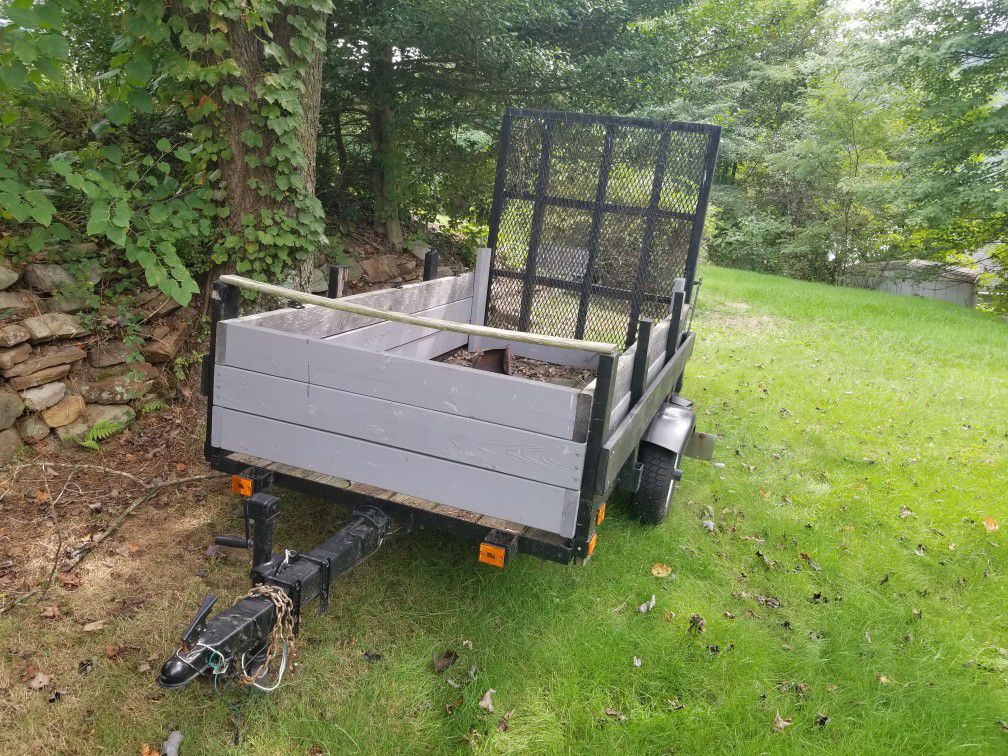 4x8 trailer with easy loading ramp