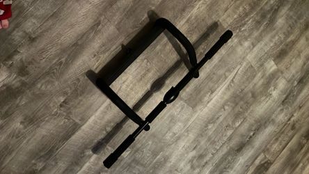 Doorway Pull Up Bar