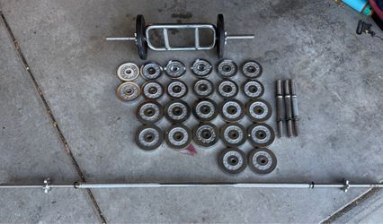 Golds GYM Chrome Barbells and curl bars