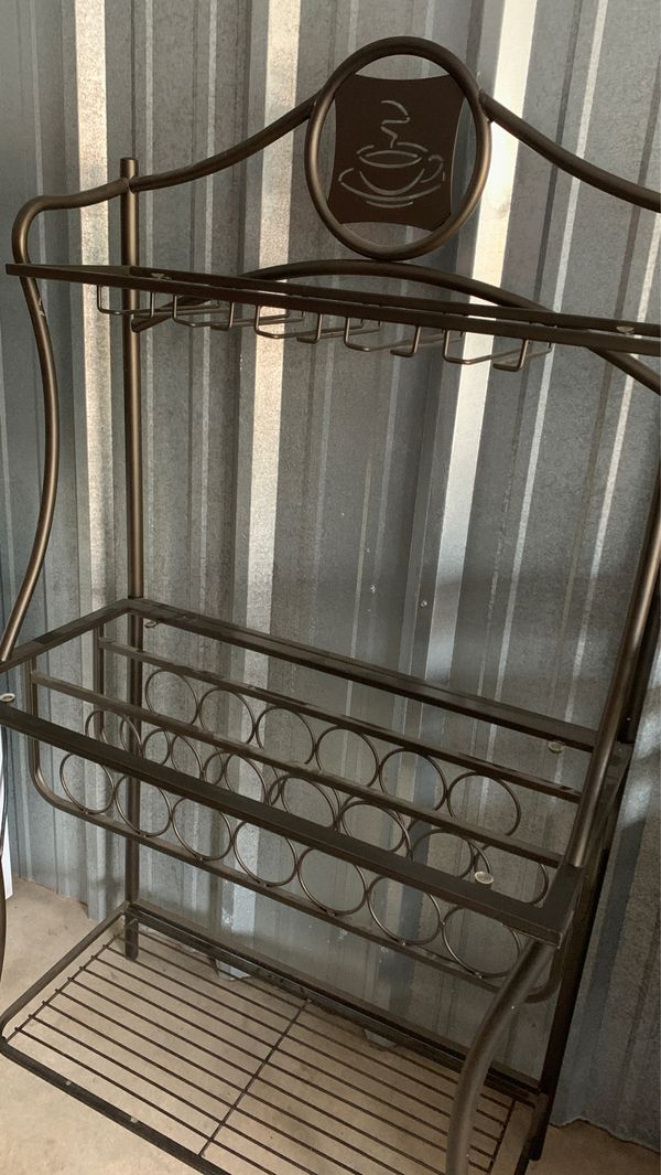 Baker’s Rack clean and in beautiful shape! for Sale in Medina, OH