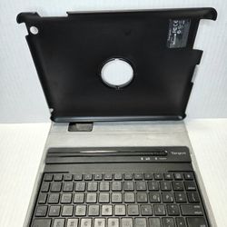 Targus Bluetooth Keyboard Case for iPad with Rotating Stand - Black TGT-S115