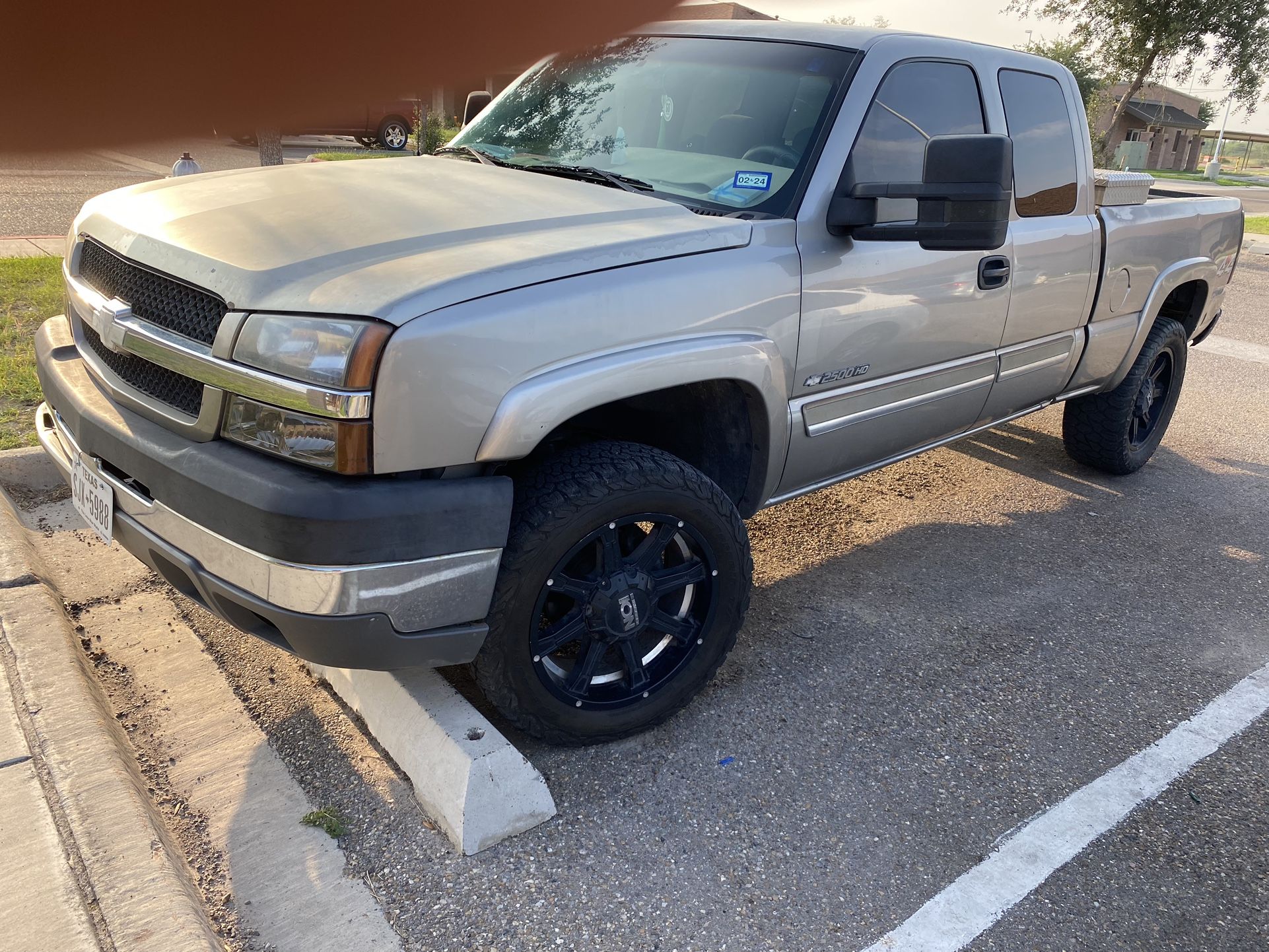 Chevy 2003  2500 Hd