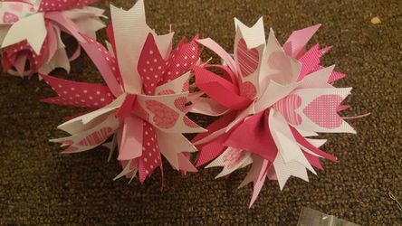 Valentine bows