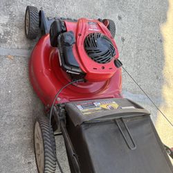 Troy Bilt Push Mower Perfectly Working Condition Tested Before Buy It. 5.5ex.  140$$ Cash 