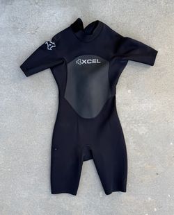 Men’s spring suit by XCEL size Medium