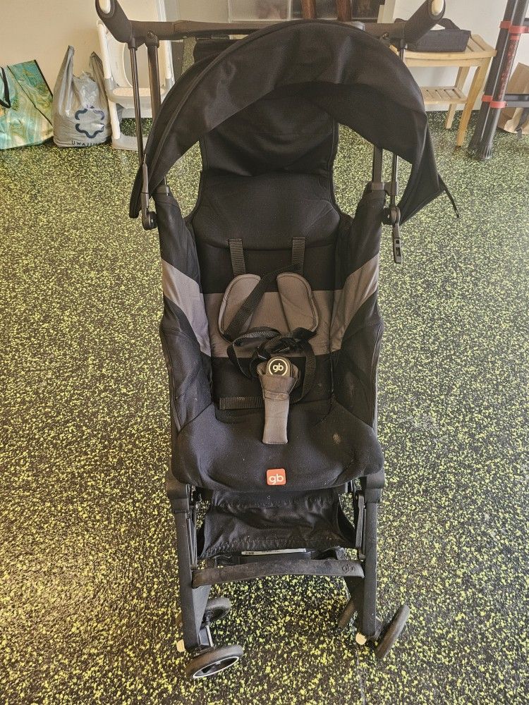 GB Pocket Plus Travel Stroller Ultra Compact - Main Image