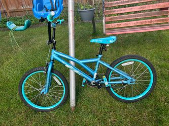 Huffy kids bike