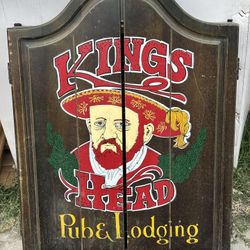 Vintage Kings Head Dart Board