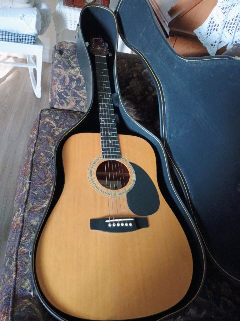 Montana Guitar