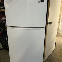 Brand New Frigidaire DOES NOT WORK