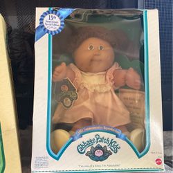 1983 Fifteenth Anniversary Cabbage Patch Doll 