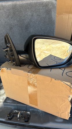 Left mirror