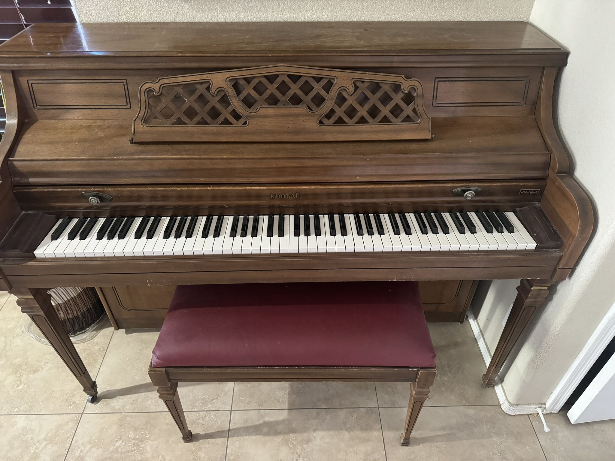 Piano Kimball