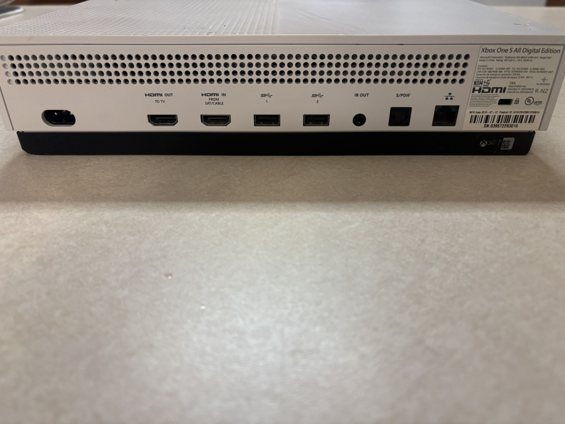 Xbox One S All-Digital edition