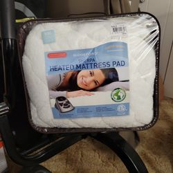 Heated Mattress Pad.    Biddeford